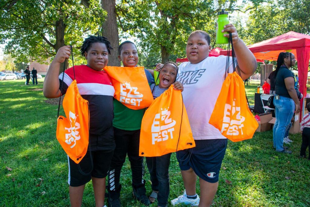 Kids with Ezz Fest bags