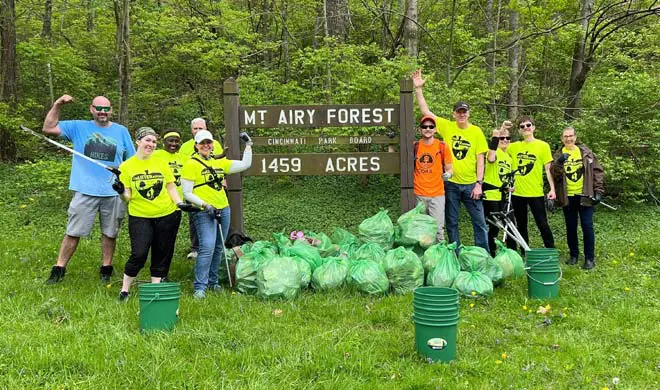 ObLITTERators volunteers removing litter in Cincinnati Parks
